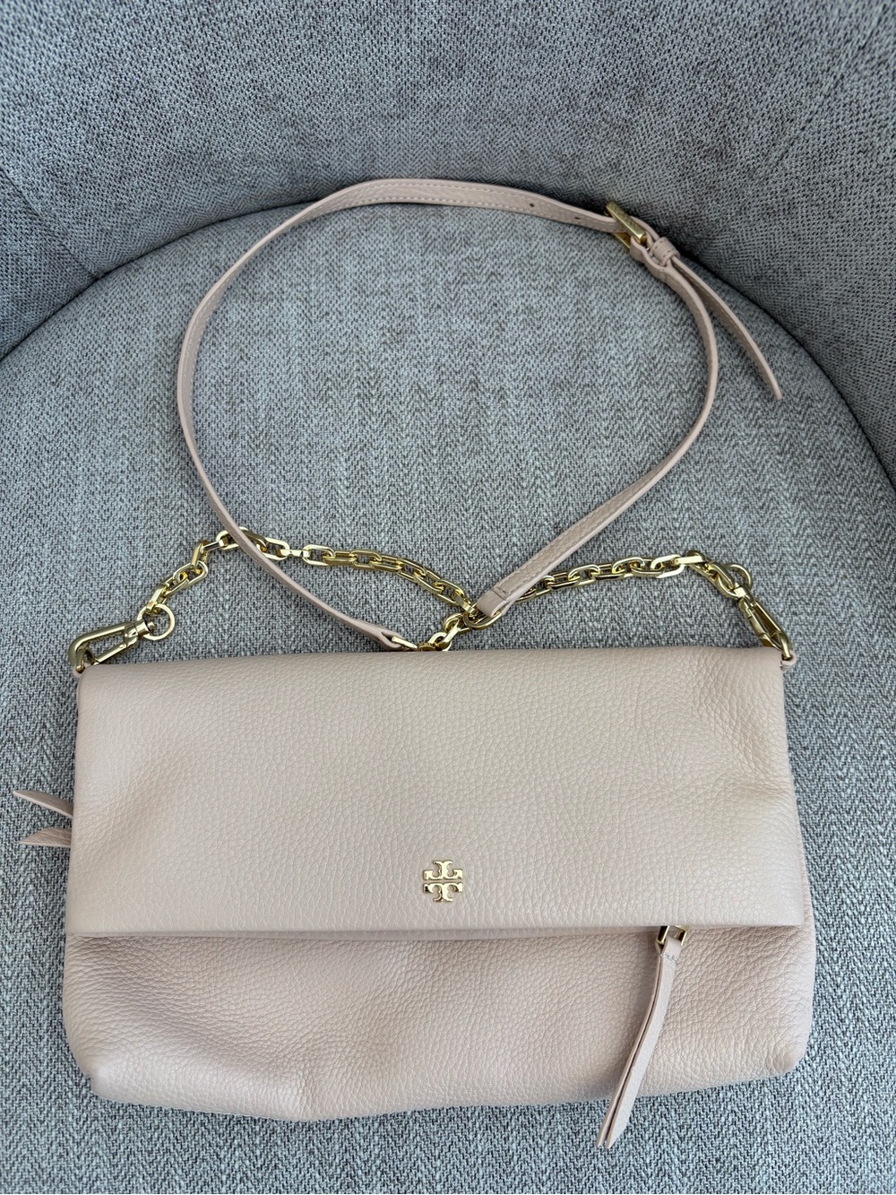 Tory Burch Pebbled Leather Crossbody in Light Blush with Gold Hardware